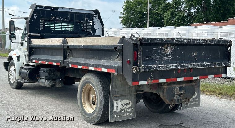 image for item EK8360 2004 International MA025 dump truck