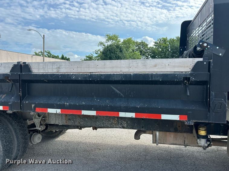 image for item EK8360 2004 International MA025 dump truck