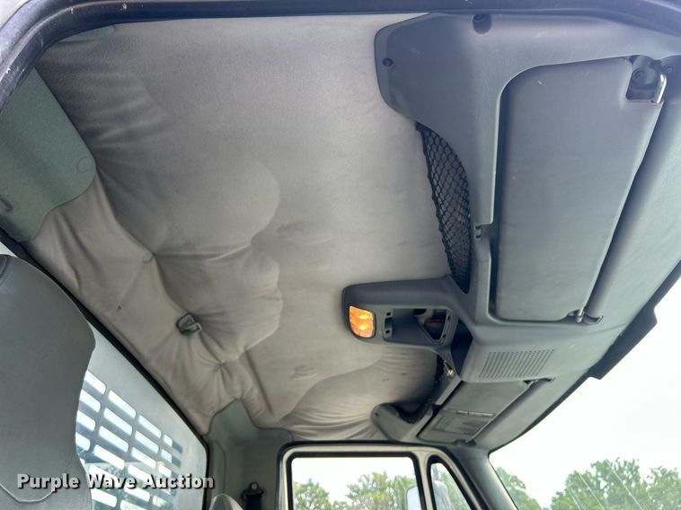 image for item EK8360 2004 International MA025 dump truck