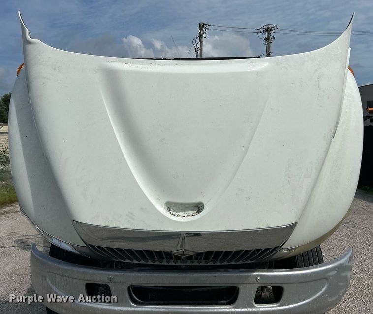 image for item EK8360 2004 International MA025 dump truck