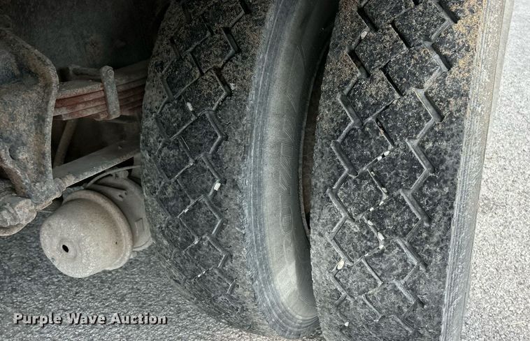 image for item EK8360 2004 International MA025 dump truck