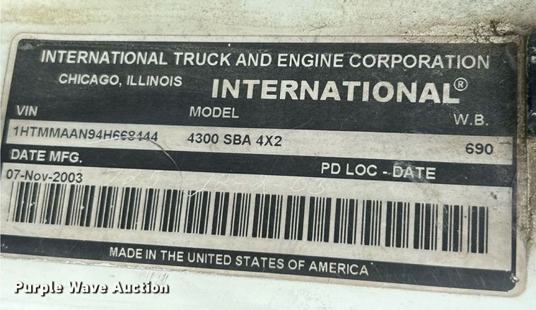 image for item EK8360 2004 International MA025 dump truck