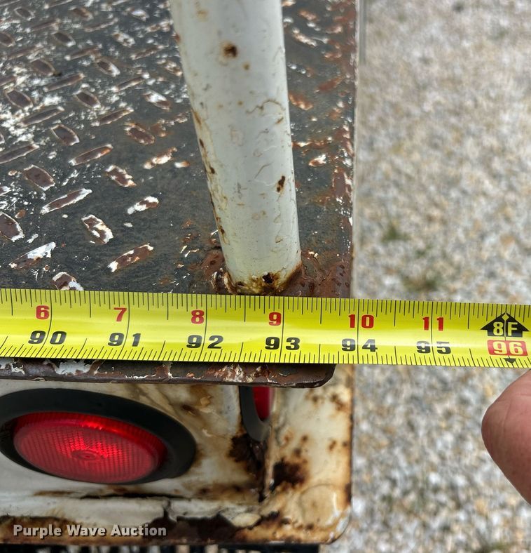 image for item EK8372 2009 Dodge Ram 5500  bucket truck