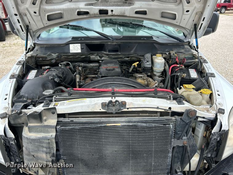 image for item EK8372 2009 Dodge Ram 5500  bucket truck