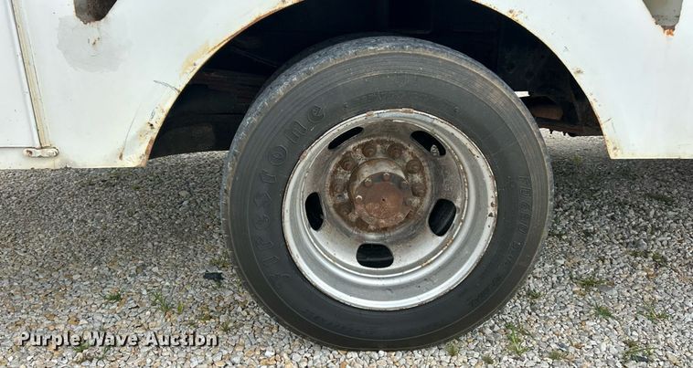 image for item EK8372 2009 Dodge Ram 5500  bucket truck