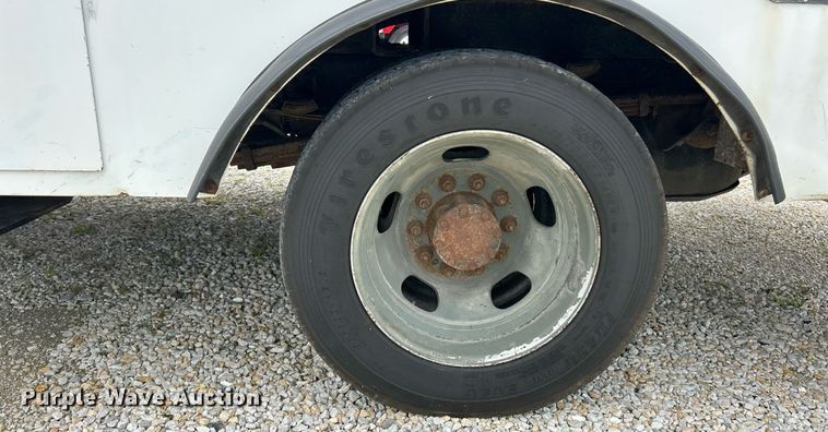 image for item EK8372 2009 Dodge Ram 5500  bucket truck