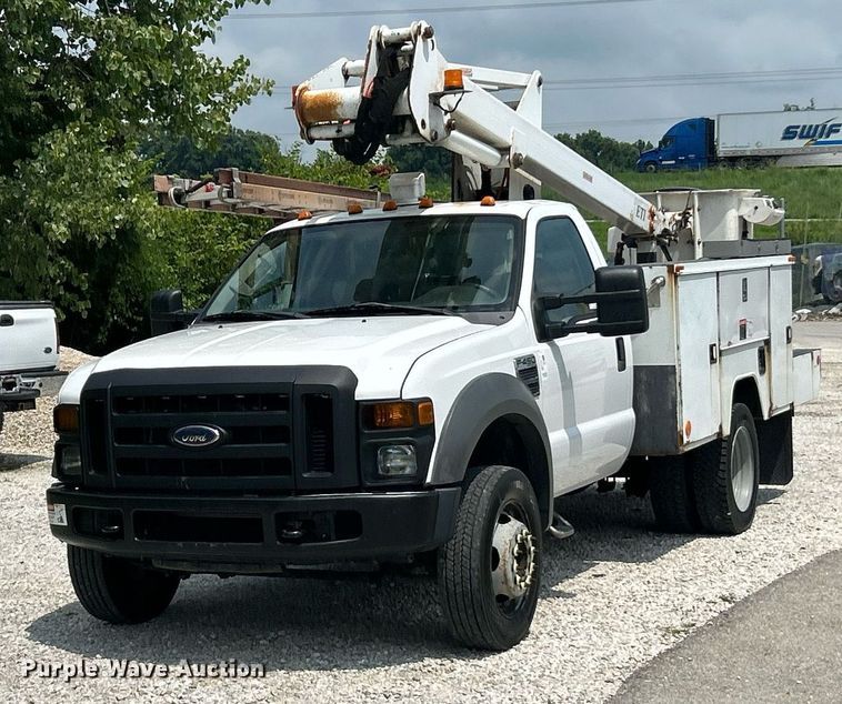 CAMIóN CON CANASTILLA 2008 FORD ETI