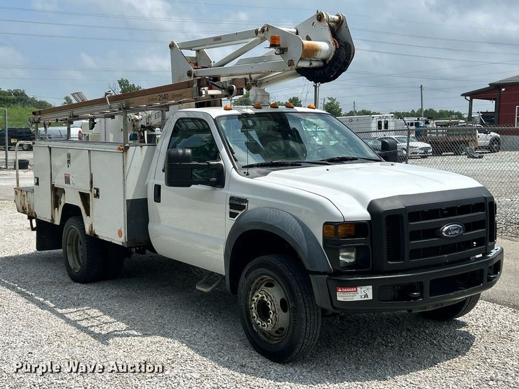 CAMIóN CON CANASTILLA 2008 FORD ETI