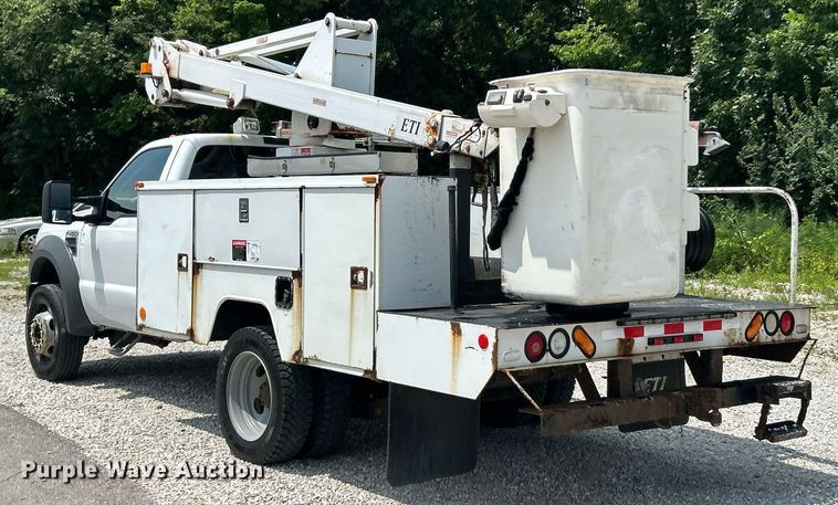 image for item EK8374 2008 Ford F450 Super Duty bucket truck