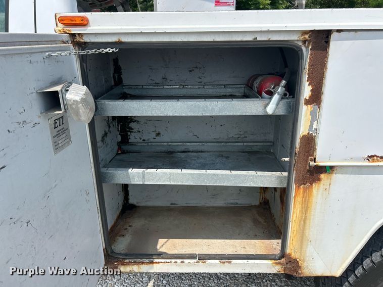 image for item EK8374 2008 Ford F450 Super Duty bucket truck