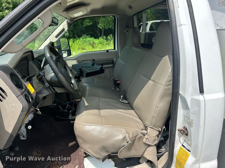 image for item EK8374 2008 Ford F450 Super Duty bucket truck