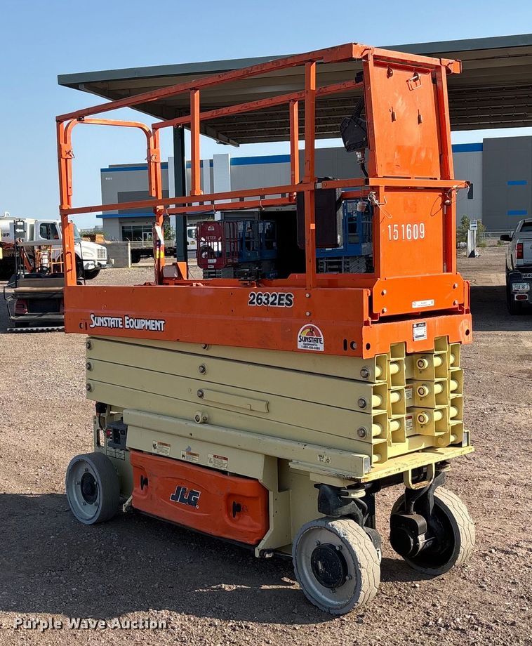 image for item EL6063 2016 JLG 2632 ES scissor lift