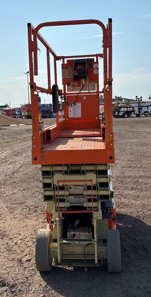 image for item EL6063 2016 JLG 2632 ES scissor lift