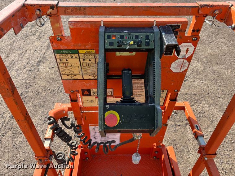image for item EL6063 2016 JLG 2632 ES scissor lift