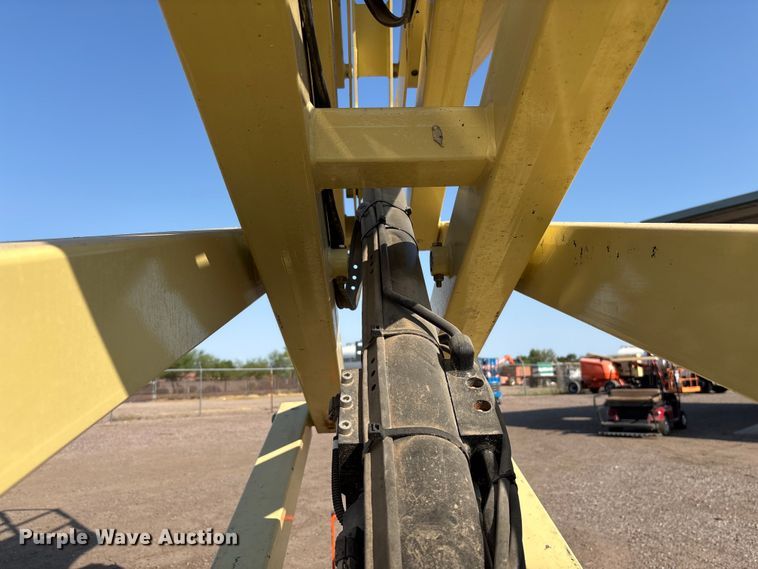 image for item EL6063 2016 JLG 2632 ES scissor lift