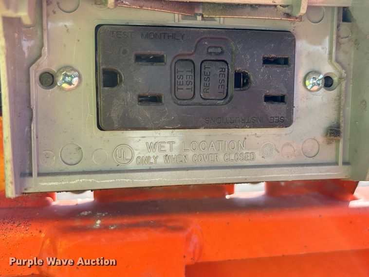 image for item EL6063 2016 JLG 2632 ES scissor lift