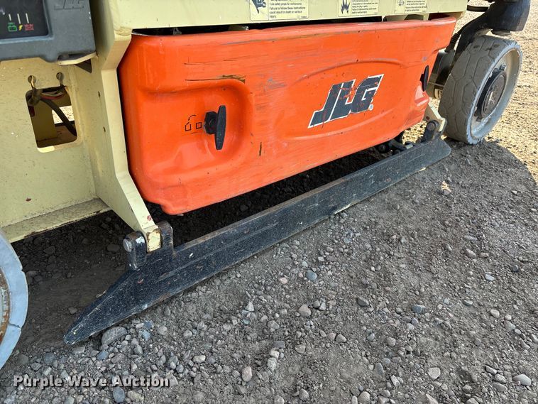 image for item EL6063 2016 JLG 2632 ES scissor lift