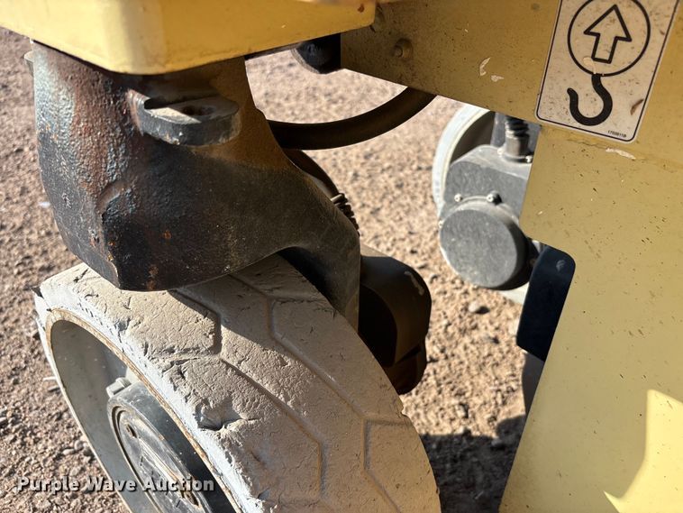 image for item EL6063 2016 JLG 2632 ES scissor lift