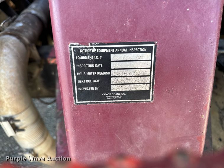 image for item EM2109 1999 International F-2574 grapple crane truck