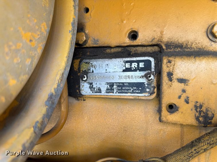 image for item EM2121 1982 John Deere 772A motor grader