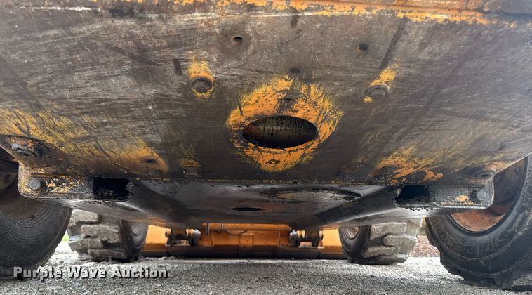 image for item EM2123 1999 Case 95XT skid steer loader