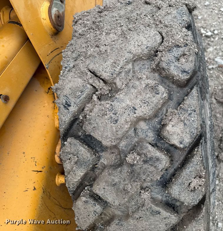 image for item EM2123 1999 Case 95XT skid steer loader