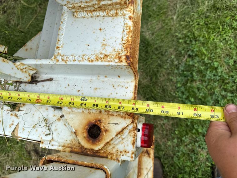 image for item EM2128 1989 Hycaloader cable puller