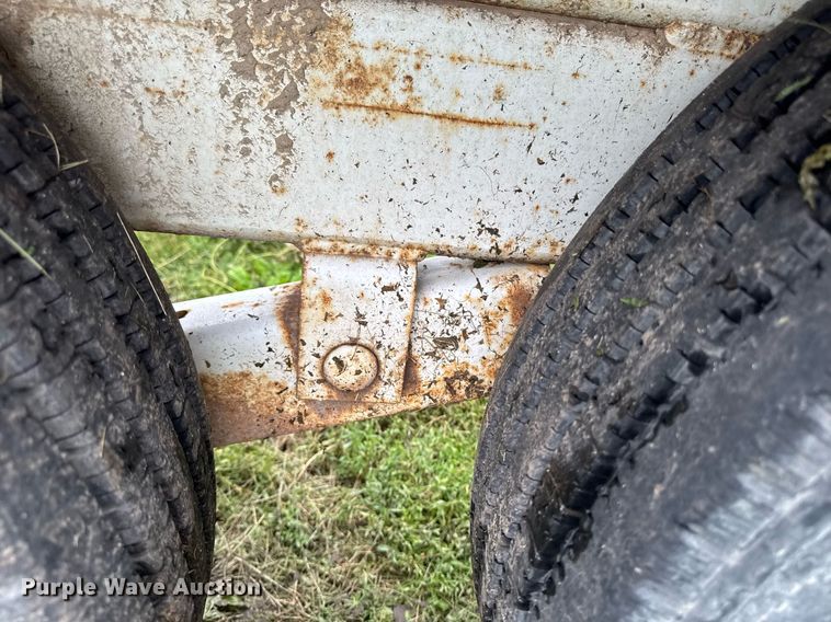 image for item EM2128 1989 Hycaloader cable puller