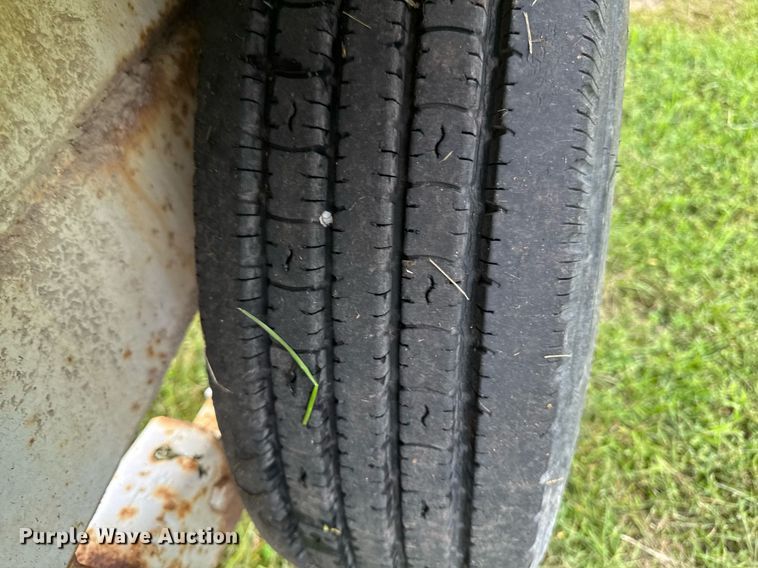 image for item EM2128 1989 Hycaloader cable puller