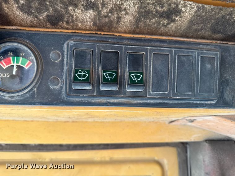 image for item EM2129 2012 Case 621ZF wheel loader