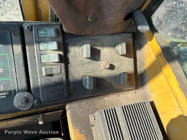 image for item EM2129 2012 Case 621ZF wheel loader