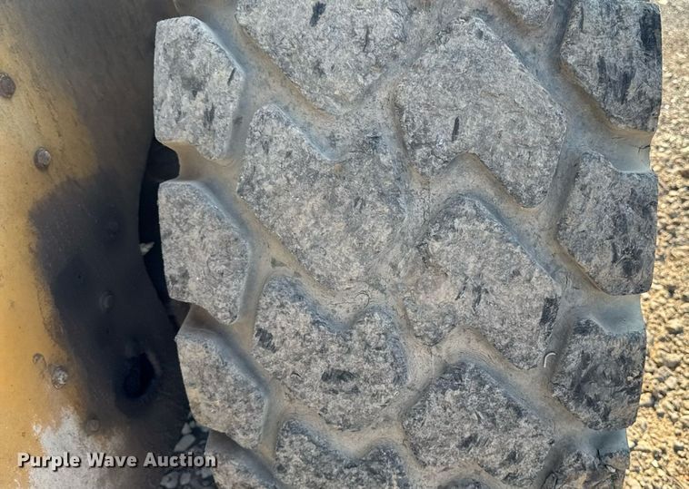 image for item EM2129 2012 Case 621ZF wheel loader