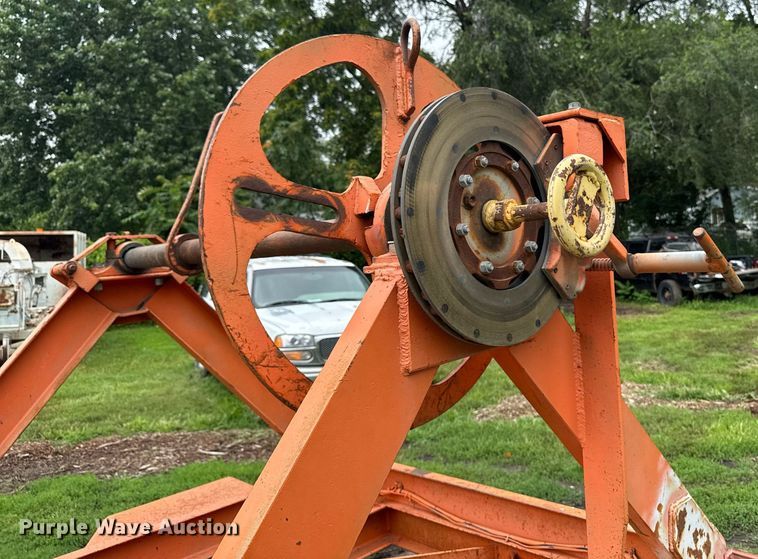 image for item EM2130 Reel trailer