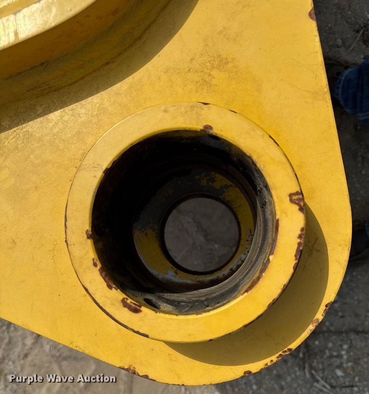 image for item EM2133 Kobelco 350 excavator stick