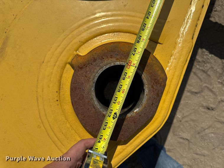 image for item EM2133 Kobelco 350 excavator stick