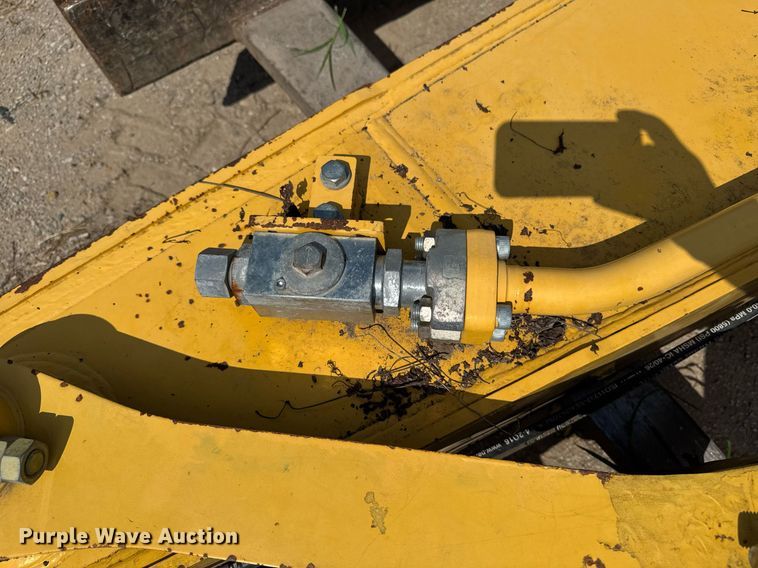 image for item EM2133 Kobelco 350 excavator stick