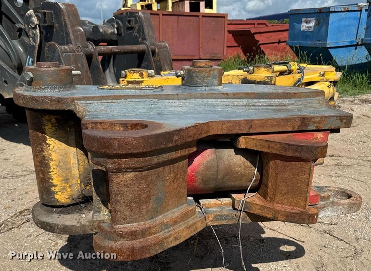 image for item EM2133 Kobelco 350 excavator stick