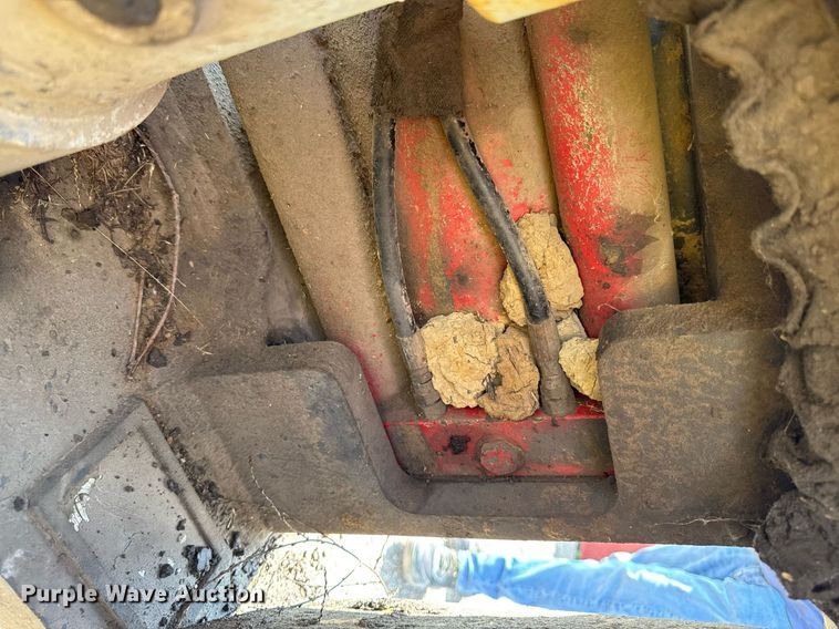 image for item EM2133 Kobelco 350 excavator stick