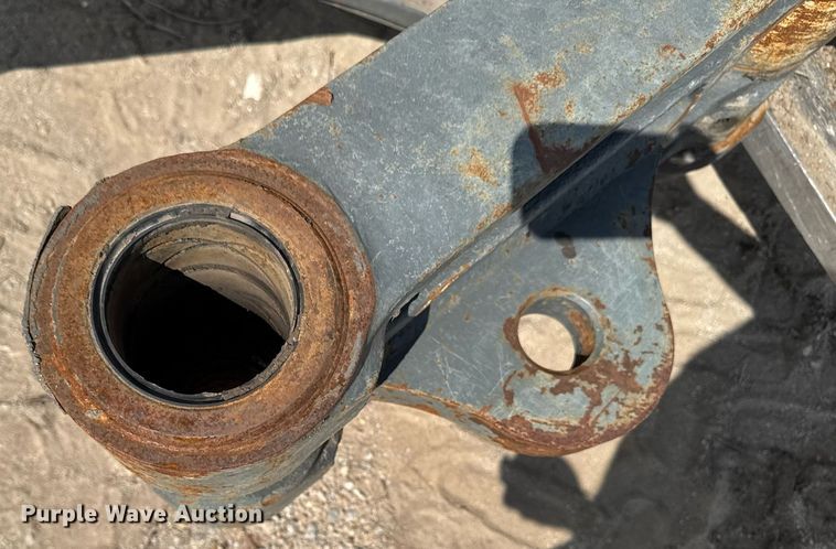 image for item EM2135 Volvo 340D excavator stick