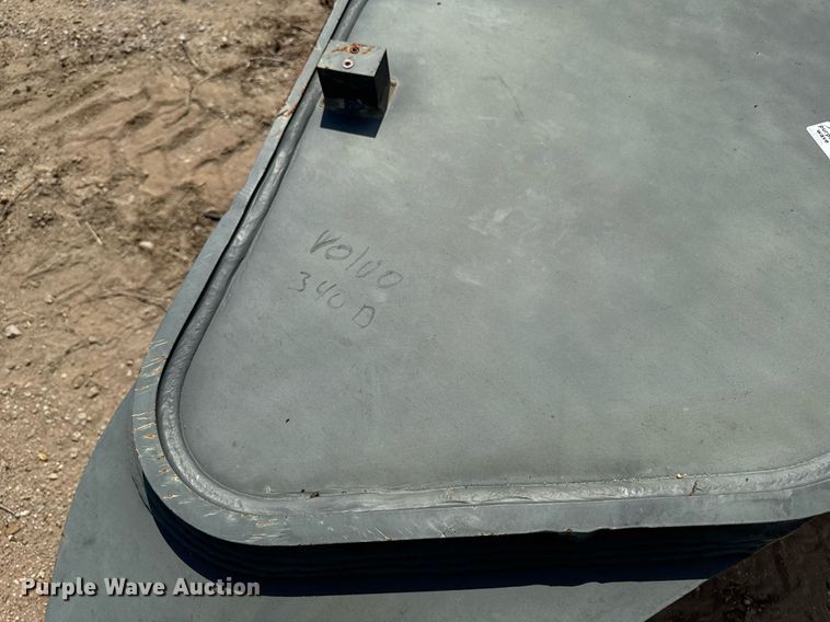 image for item EM2135 Volvo 340D excavator stick