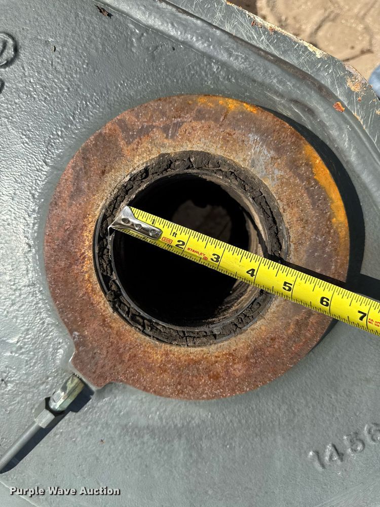 image for item EM2135 Volvo 340D excavator stick