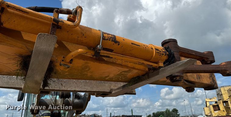 image for item EM2136 Samsung 350 excavator stick