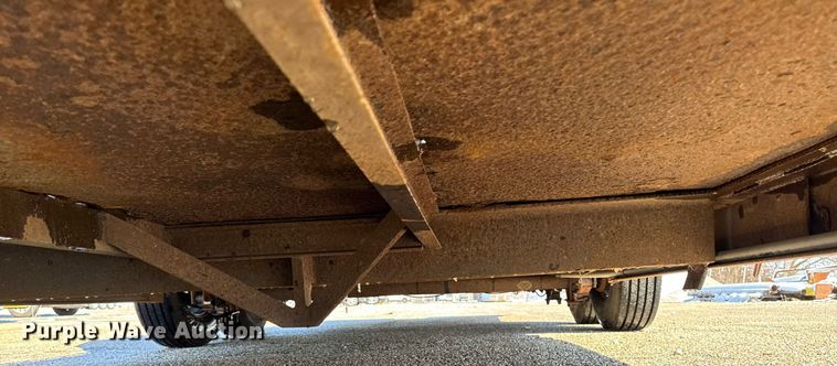 image for item EM3647 2003 Imperial tilt deck equipment trailer