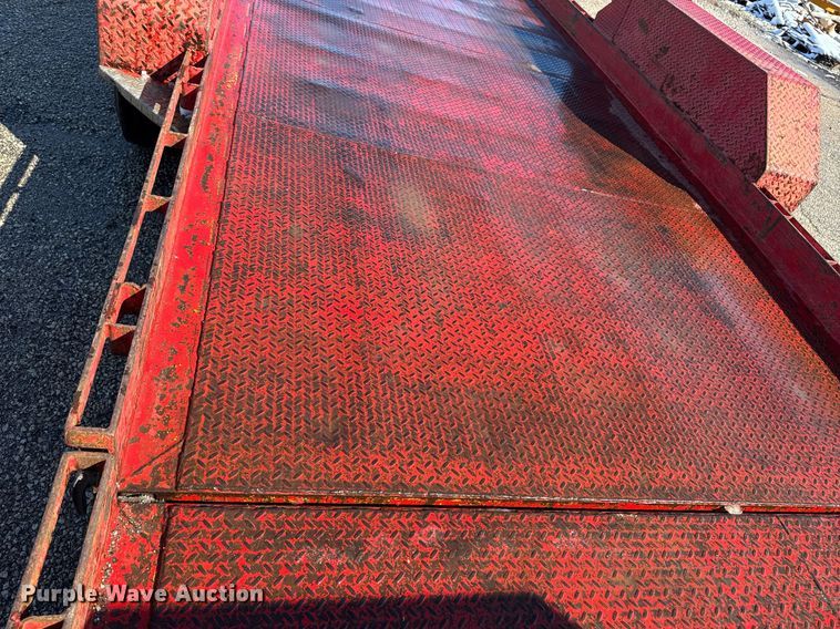 image for item EM3647 2003 Imperial tilt deck equipment trailer