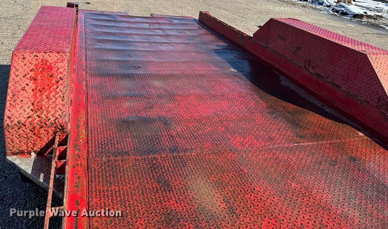 image for item EM3647 2003 Imperial tilt deck equipment trailer