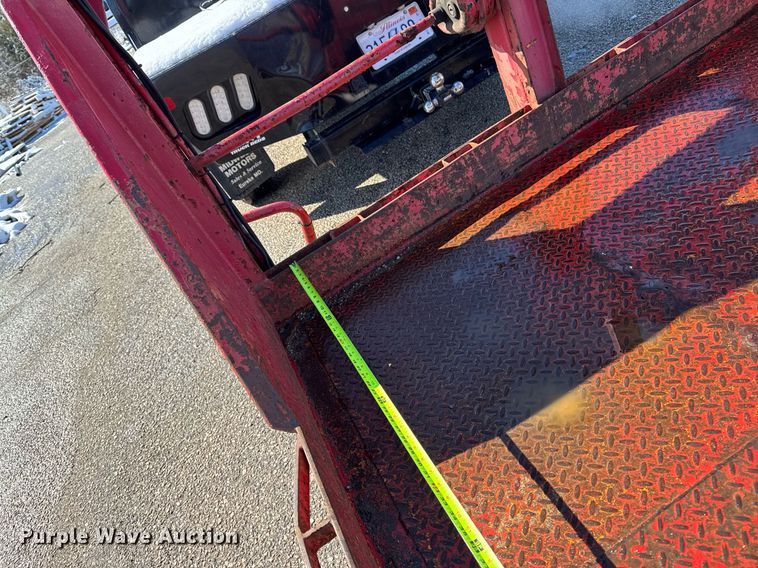 image for item EM3647 2003 Imperial tilt deck equipment trailer