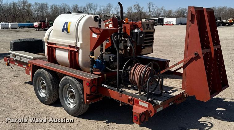 image for item EM3782 2004 Ditch Witch JT520 directional boring unit