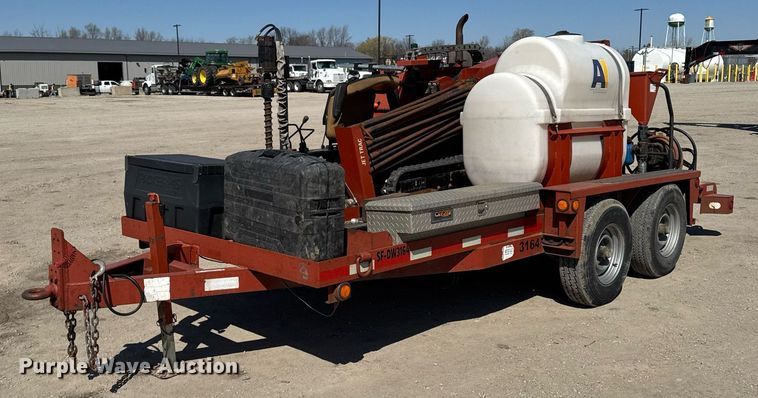 image for item EM3782 2004 Ditch Witch JT520 directional boring unit