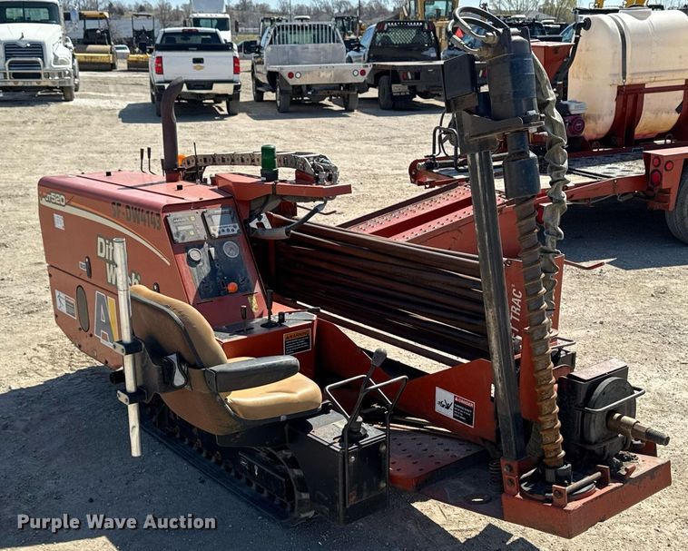 image for item EM3782 2004 Ditch Witch JT520 directional boring unit