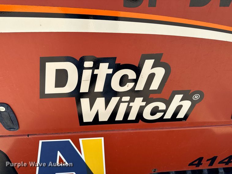 image for item EM3782 2004 Ditch Witch JT520 directional boring unit